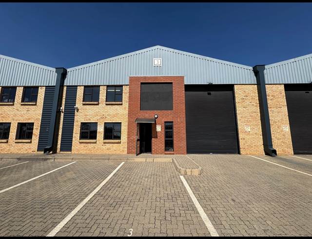 385M² WAREHOUSE TO LET IN PRINCESS AH