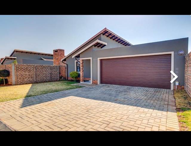 2 BEDROOM PROPERTY TO RENT IN POMONA