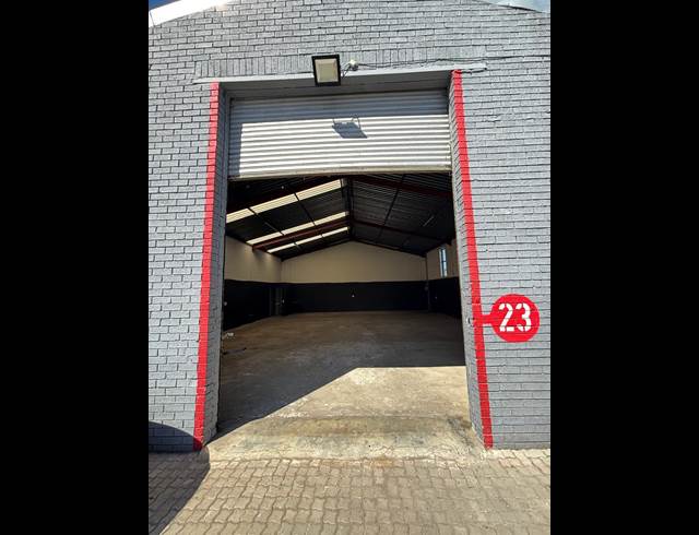 192M² WAREHOUSE TO LET IN PEERLESS PARK