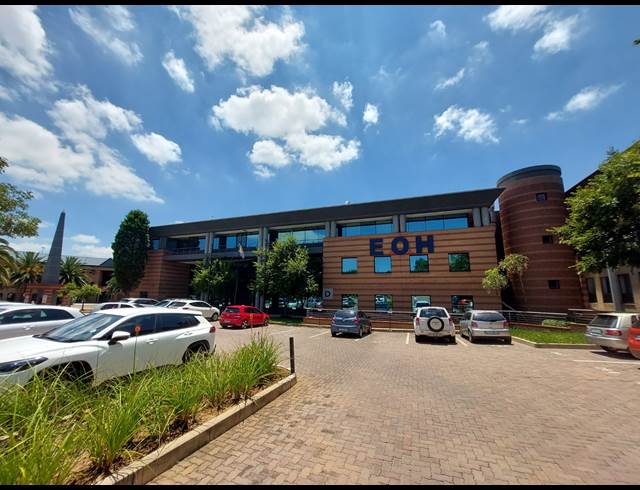 1,354M² OFFICE TO LET IN BEDFORDVIEW