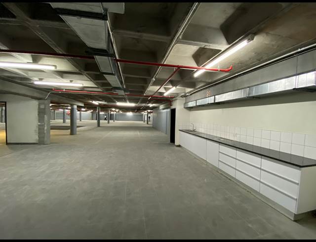 2,019M² STORAGE UNIT TO LET IN CAPE TOWN CITY CENTRE