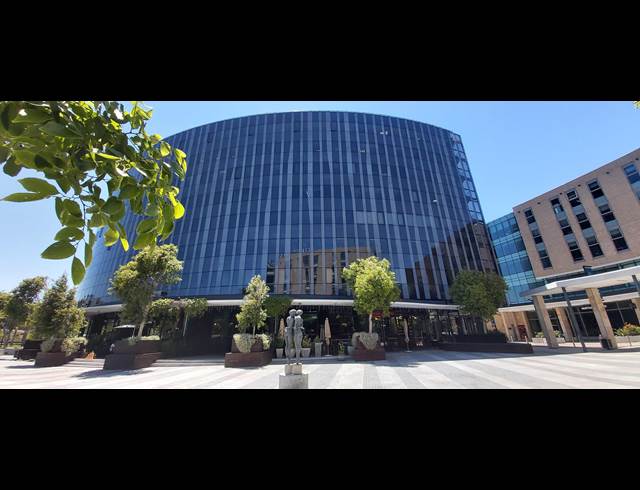 555M² OFFICE TO LET IN CENTURY CITY