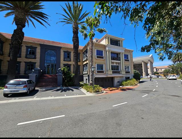 621M² OFFICE TO LET IN CENTURY CITY
