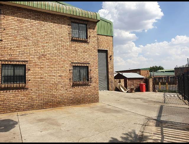 457M² WAREHOUSE TO LET IN WADEVILLE