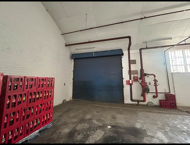 1,400M² WAREHOUSE TO LET IN INDUSTRIA WEST