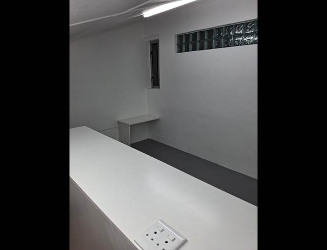 2 bed property to rent in BREDASDORP