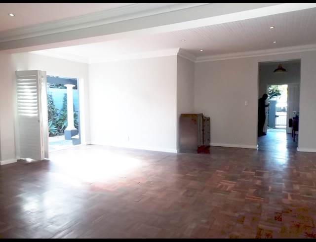 3 bed property to rent in OBSERVATORY