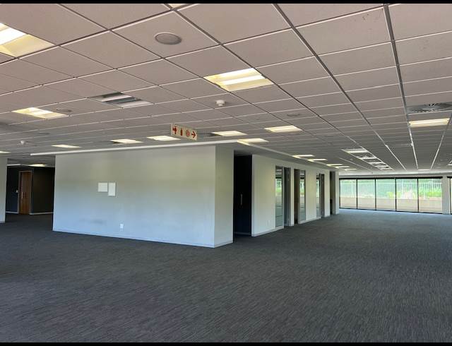 3,480.50M² OFFICE TO LET IN MOWBRAY