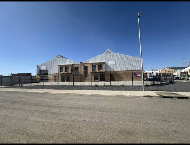 350M² WAREHOUSE TO LET IN FISANTEKRAAL INDUSTRIAL