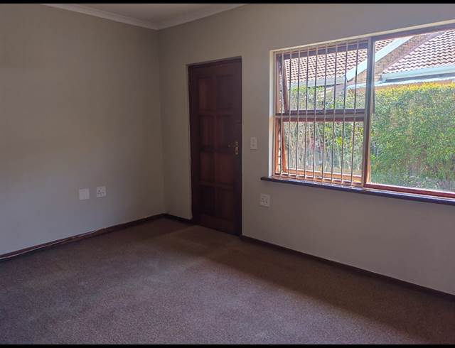 1 BEDROOM RETIREMENT UNIT TO LET IN EDEN GLEN