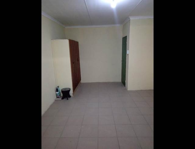 1 BEDROOM PROPERTY TO RENT IN GLENCOE