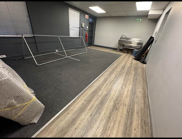 476M² OFFICE TO LET IN WYNBERG