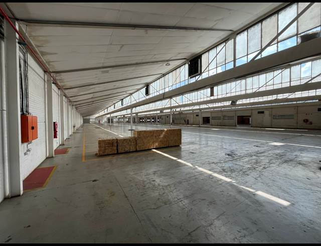 9,000M² WAREHOUSE TO LET IN NEW ERA