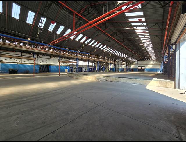 6,797M² WAREHOUSE TO LET IN TUNNEY
