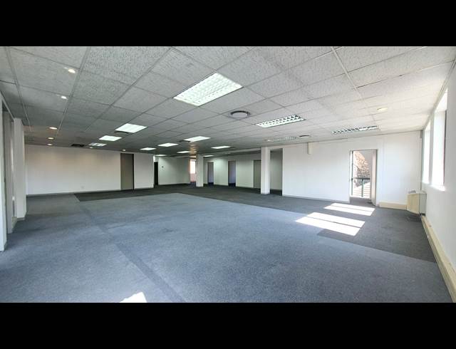 379M² OFFICE TO LET IN MENLYN