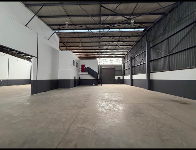 771M² WAREHOUSE TO LET IN RANDJESPARK