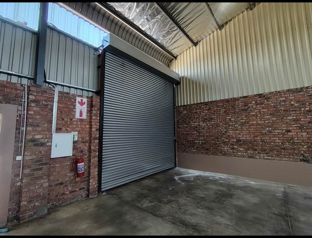 150M² WAREHOUSE TO LET IN ALBERTON NORTH