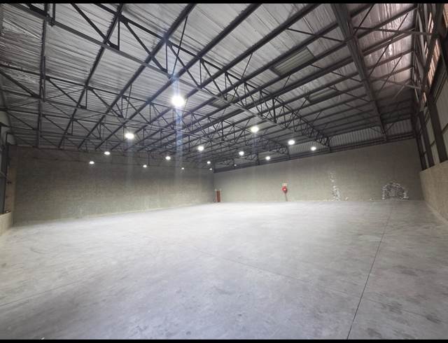 685M² WAREHOUSE TO LET IN MONTANA