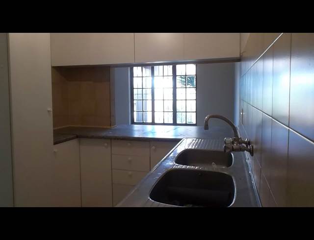3 bed property to rent in OBSERVATORY