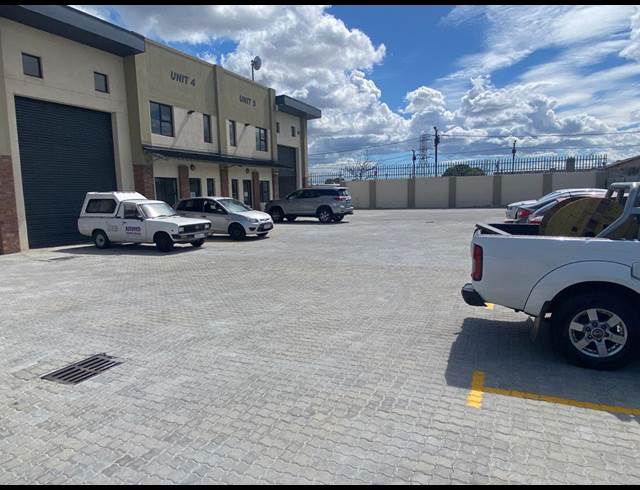 275M² MINI FACTORY TO LET IN PHILIPPI