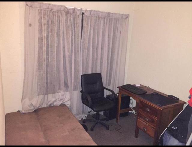 2 BEDROOM PROPERTY TO RENT IN WILGEHEUWEL