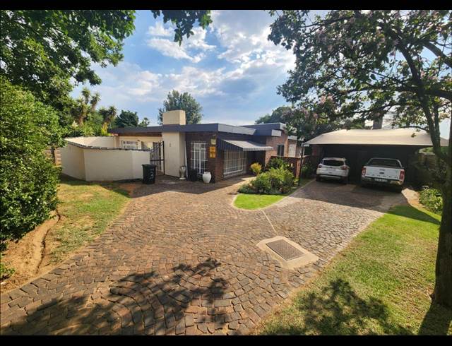 4 Bedroom House, Farrarmere