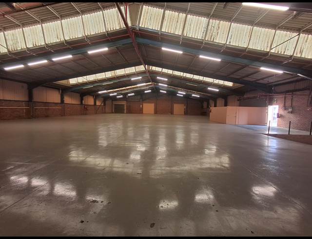 1,200M² WAREHOUSE TO LET IN WILSONIA