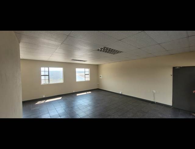 99M² OFFICE TO LET IN NELSPRUIT CENTRAL