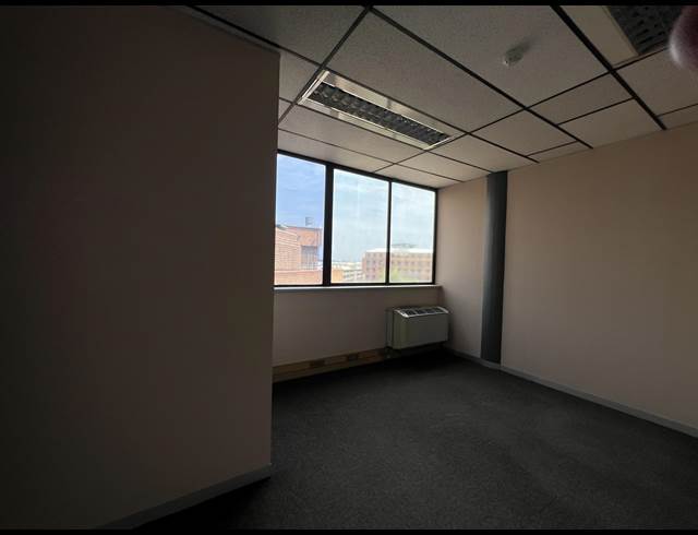 457M² OFFICE TO LET IN CENTURION CENTRAL