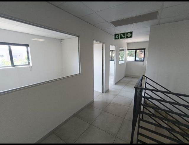 BUSINESS PROPERTY TO RENT IN HALFWAY HOUSE