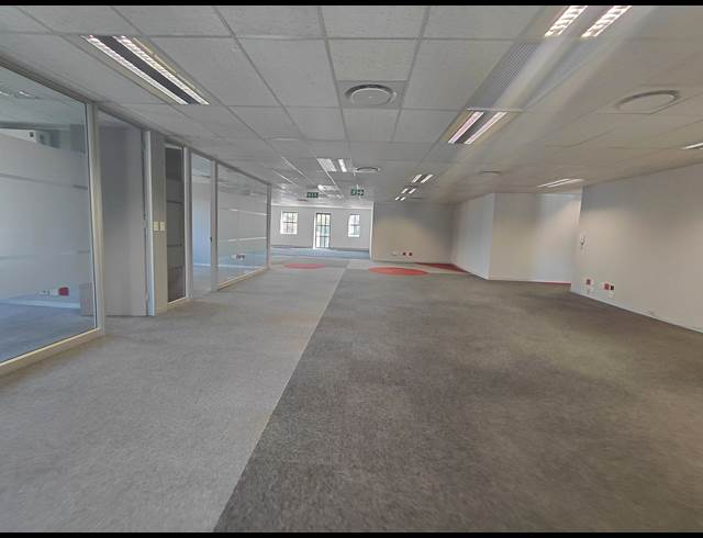 383M² OFFICE TO LET IN BRYANSTON