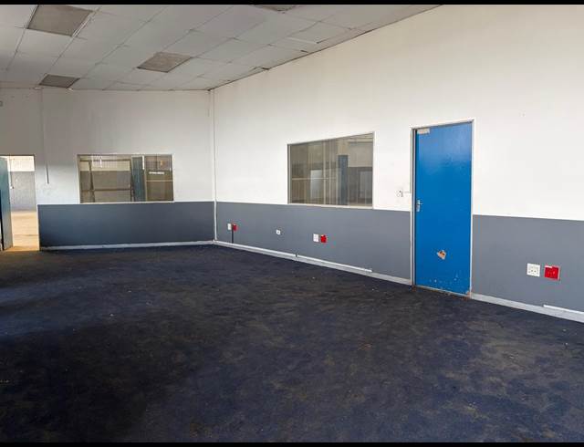 778M² WAREHOUSE TO LET IN STEELEDALE