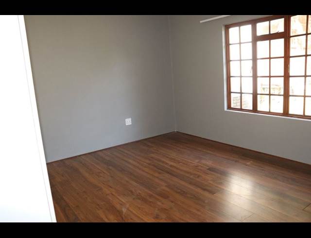 2 bed property to rent in BIRCH ACRES