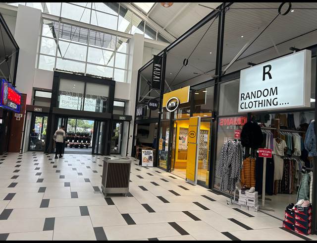 68M² RETAIL TO LET IN ROYAL ASCOT