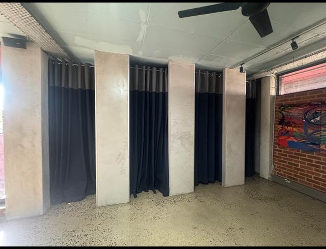 700M² SHOWROOM TO LET IN WYNBERG
