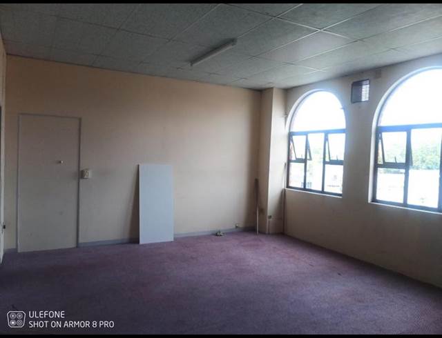 BUSINESS PROPERTY TO RENT IN BOKSBURG