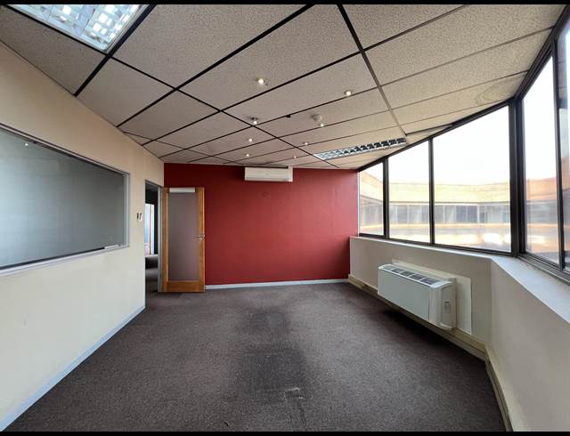 714M² OFFICE TO LET IN CENTURION CENTRAL