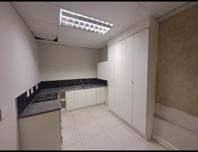 286M² OFFICE TO LET IN ILLOVO