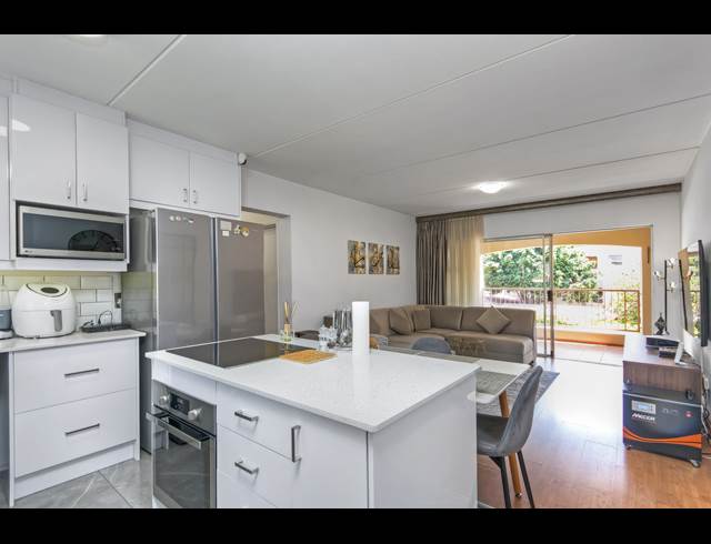 2 BEDROOM APARTMENT TO LET IN MORNINGSIDE