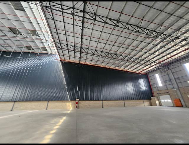 3,563M² WAREHOUSE TO LET IN SAMRAND BUSINESS PARK