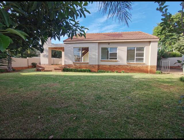 2 BEDROOM FREEHOLD RENTED IN FAERIE GLEN