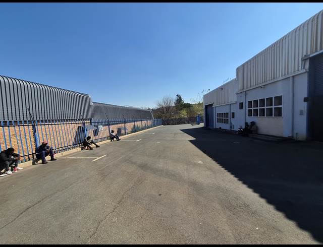 375M² WAREHOUSE TO LET IN BARBEQUE DOWNS
