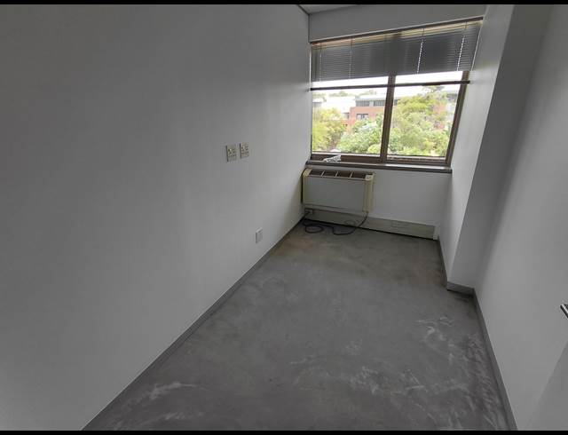 31M² OFFICE TO LET IN KYALAMI
