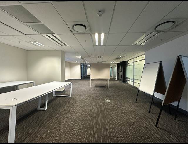 1,407M² OFFICE TO LET IN SANDTON CENTRAL