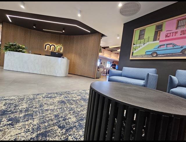 1,753M² OFFICE TO LET IN CENTURY CITY