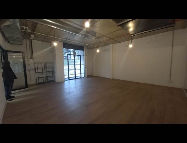 94M² CO-WORKING SPACE RENTED IN WOODSTOCK