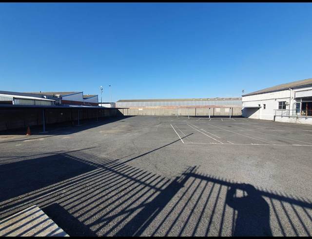 8,150M² WAREHOUSE TO LET IN EPPING INDUSTRIAL