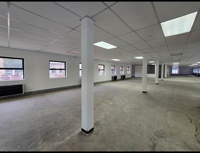 4,395M² OFFICE TO LET IN BEDFORDVIEW
