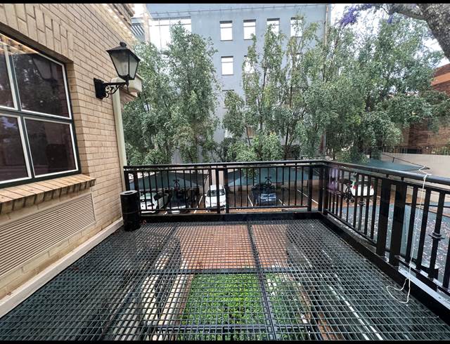 21M² SERVICED OFFICE TO LET IN ROSEBANK