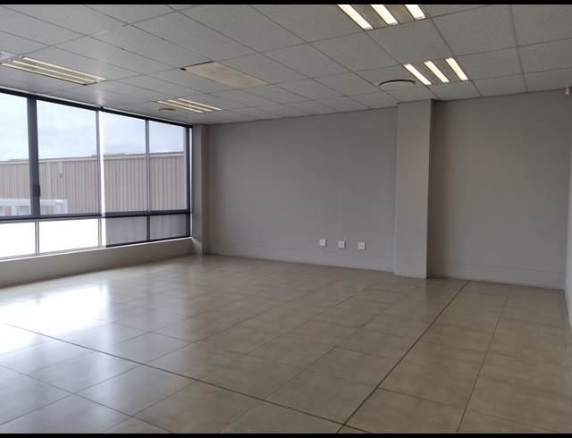 463M² OFFICE TO LET IN NELSPRUIT EXT 7